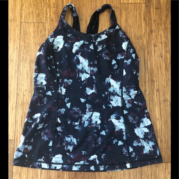 Lululemon ‘Enhearten’ Tank in Static Blossom Multi - Picture 7 of 8